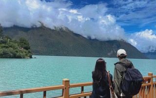 4月情侣到西藏怎么玩呢？和男朋友第一次去西藏旅游一周的花费？