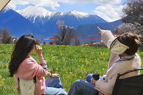 4月初去西藏穿什么衣服最好 4月初去西藏穿什么衣服最好