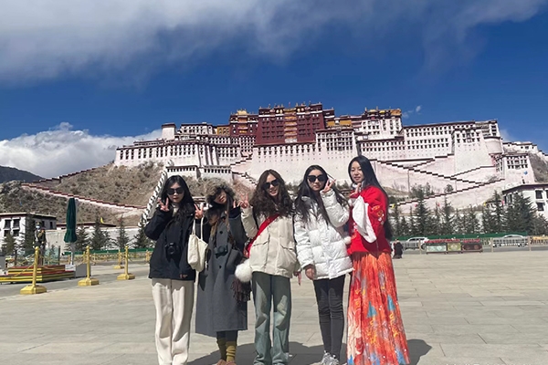 拉萨四月旅游攻略要多少钱